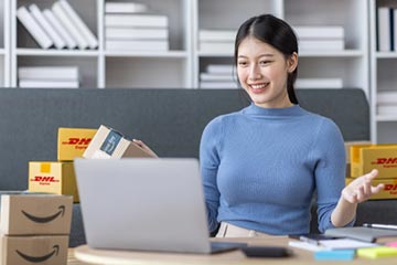 Go Global: Accelerate your Amazon Global Stores journey with DHL & UOB